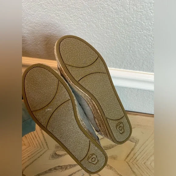 Bobs Skechers memory foam shoes size 6.5 new without tags - Picture 3 of 4